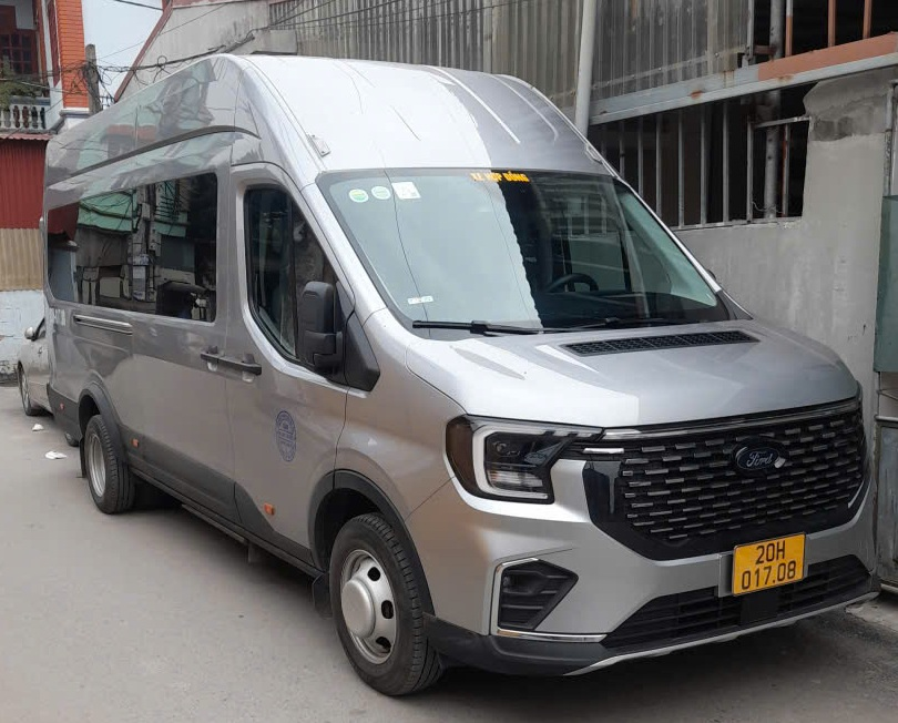 Thuê Xe 18 Chỗ Giá Rẻ – Dịch Vụ Cho Thuê Xe Du Lịch Huy Đạt